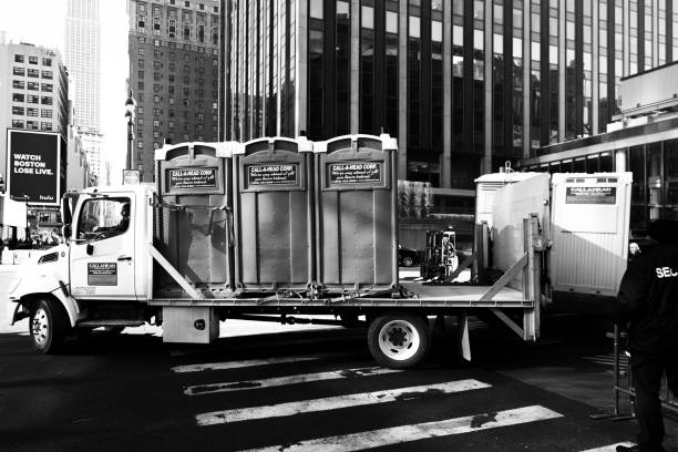 Porta potty rental for outdoor events